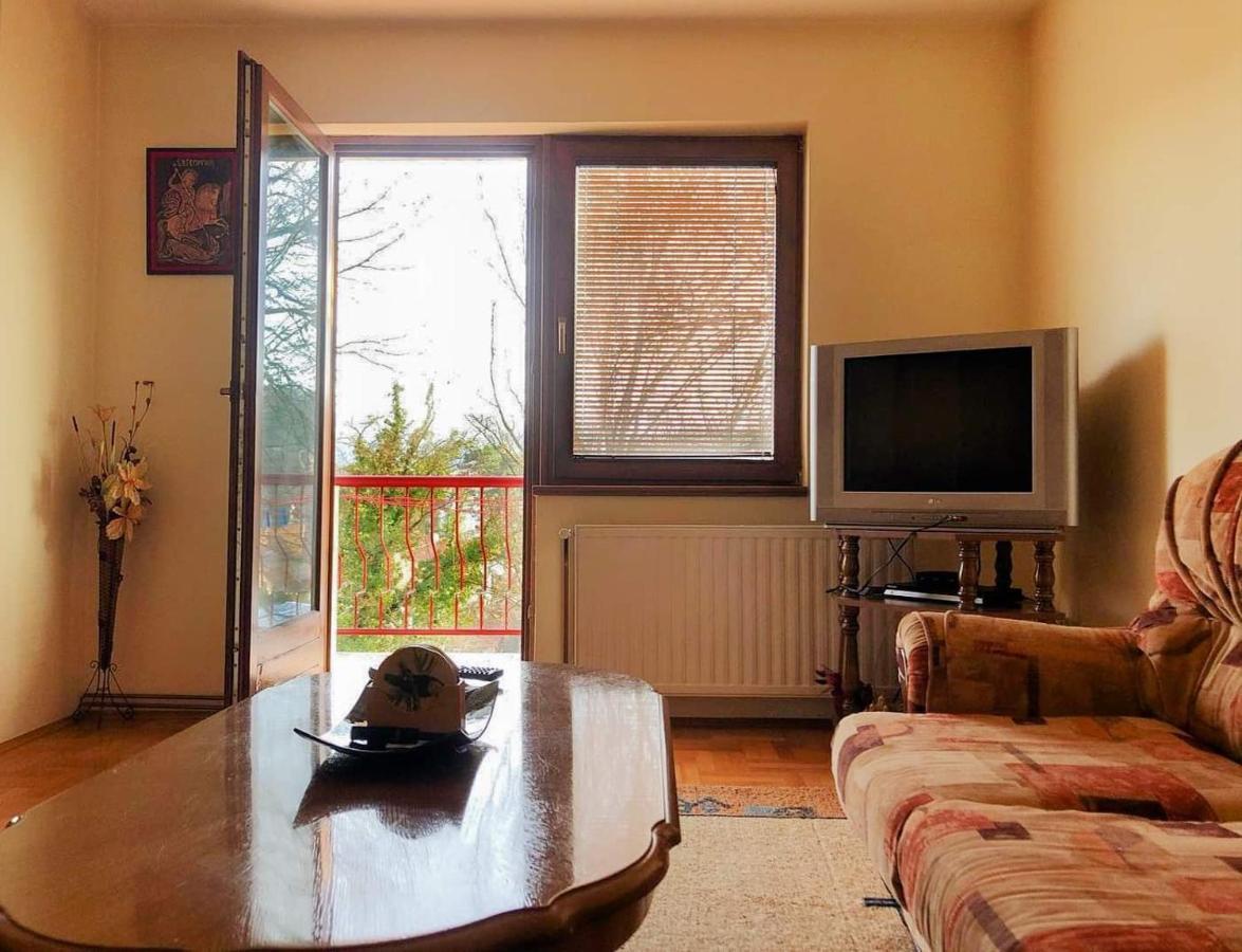 Apartman Djina Vrnjačka Banja Exterior foto